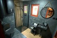 Kúpeľňa s toaletou, Chata Tri groše *****, Námestovo