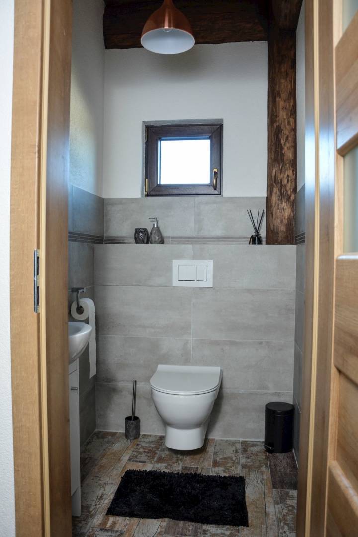 Samostatná toaleta, Mountain Chalets - Chalet U býka, Valča