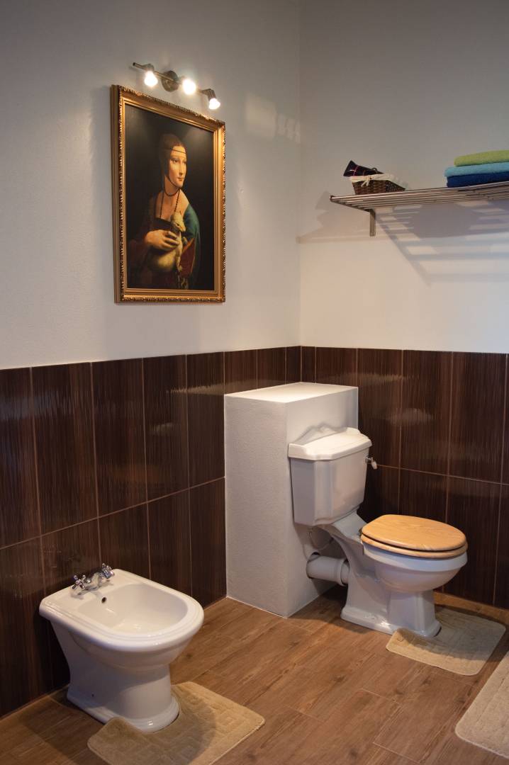 Kúpeľňa s toaletou, Chata Barbora, Uhliská