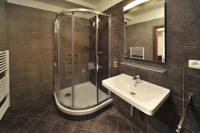 Kúpeľňa s toaletou, Liptov Jasna Apartment #304, Liptovský Mikuláš