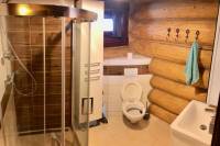 Kúpeľňa s toaletou, Zrub pod Poľanou, Detvianska Huta