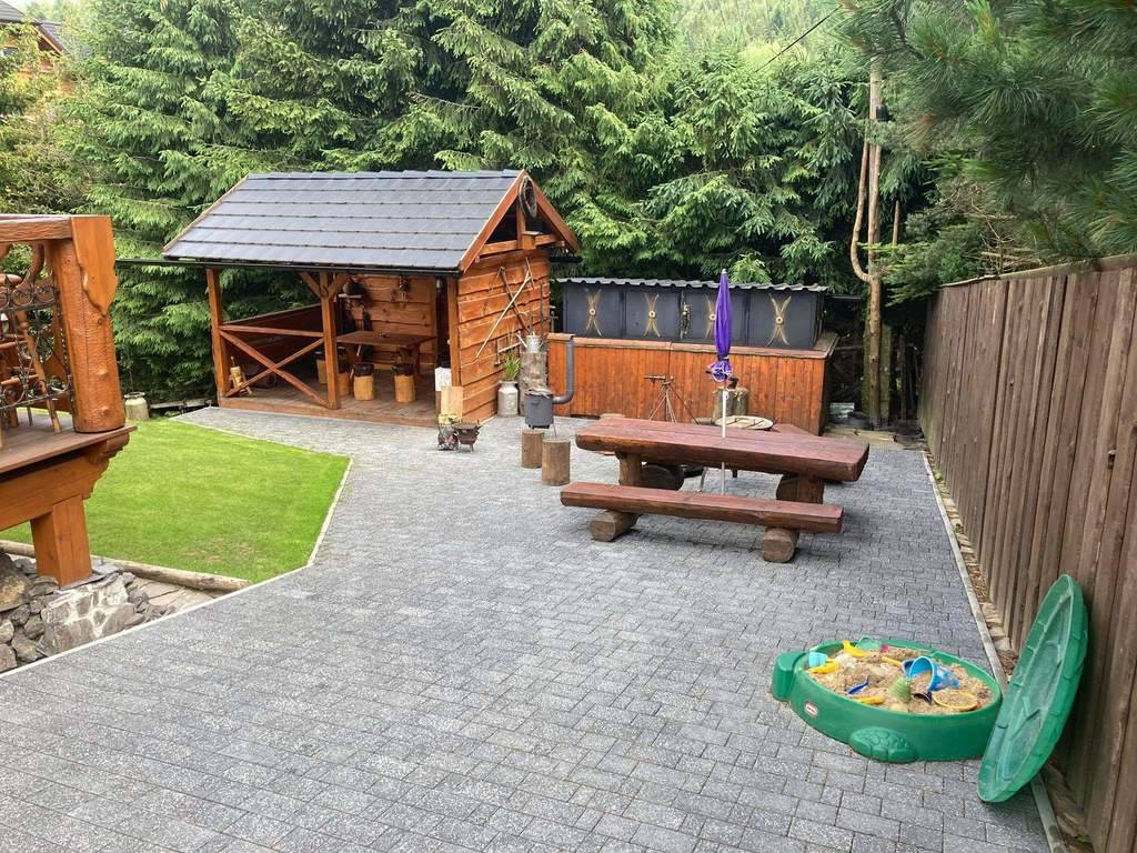 Terasa, Chata Bachledka, Ždiar