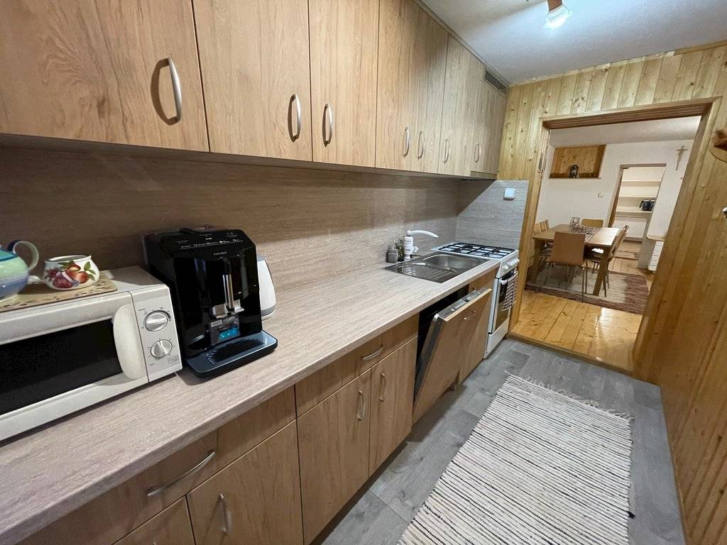 Kuchyňa, Chata pri vláčiku, Oravská Lesná