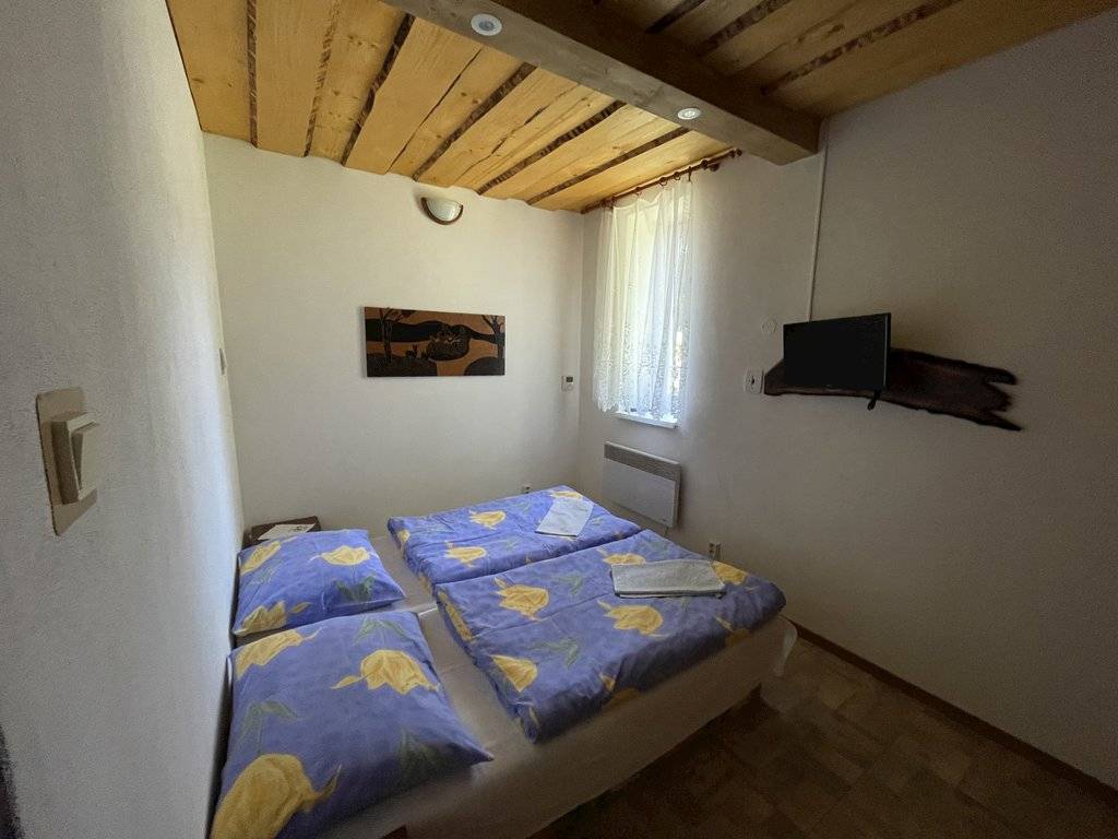 Spálňa, Chata Holanka, Látky