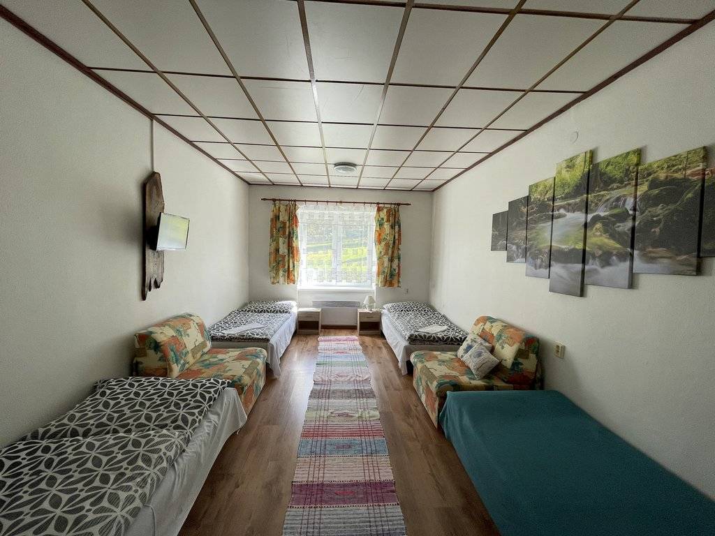 Spálňa, Chata Holanka, Látky