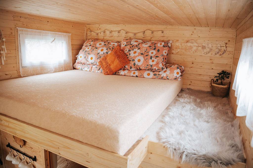 Spálňa, Malý kúsok raja, Reľov