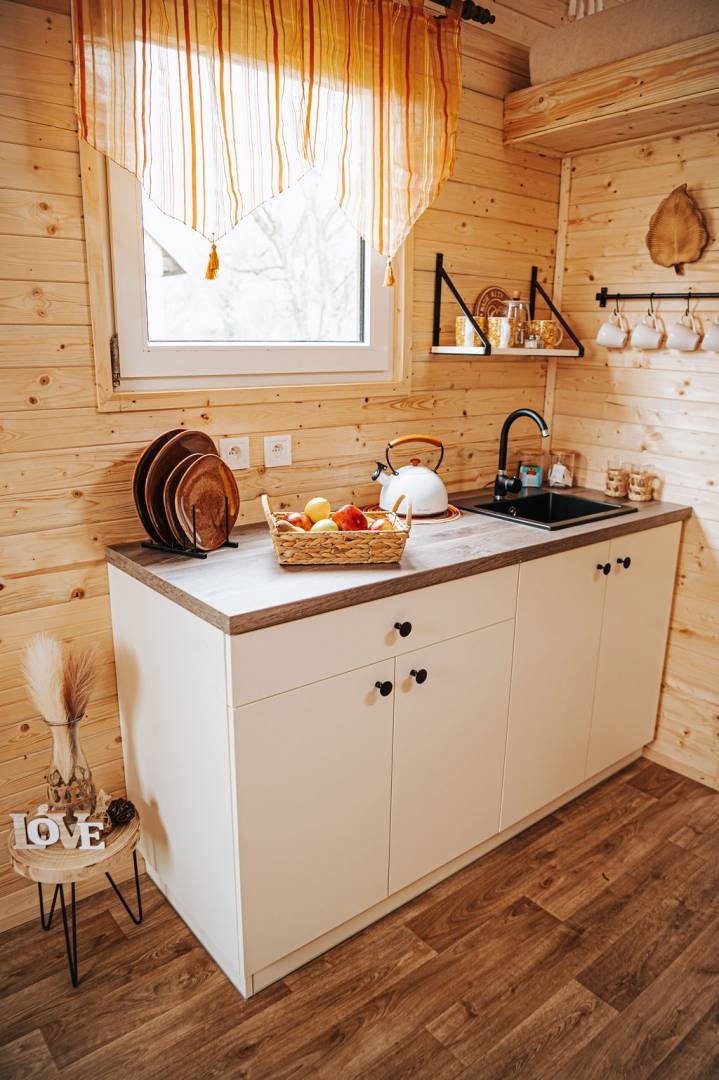 Kuchyňa, Malý kúsok raja, Reľov