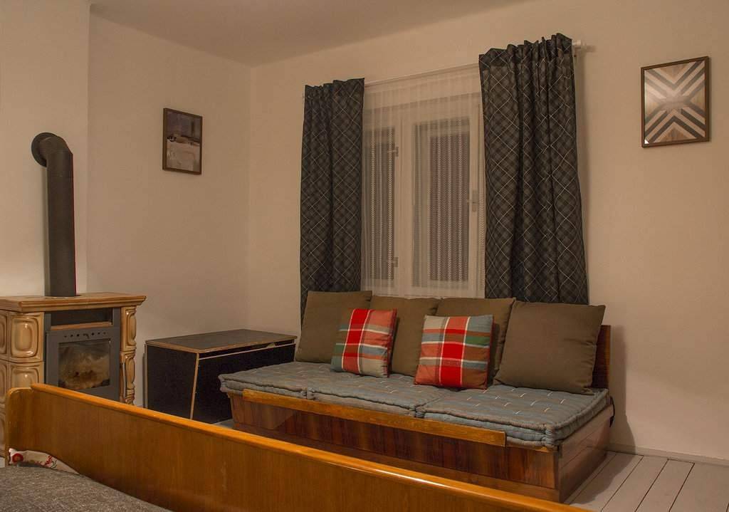 Spálňa, Chalupa spod kríža, Detvianska Huta