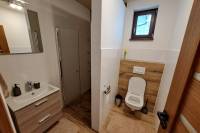 Kúpeľňa s toaletou, Chalupa Sobolčin, Radôstka