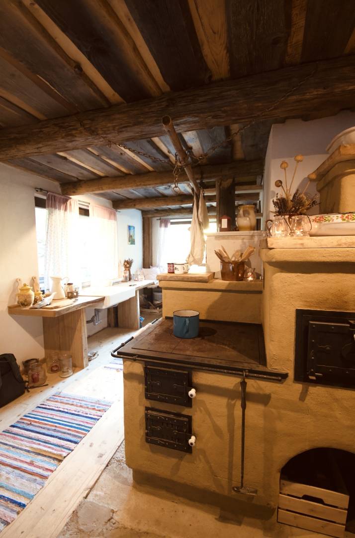 Kuchyňa, Na samote pod skalou - digitálny detox, Veličná