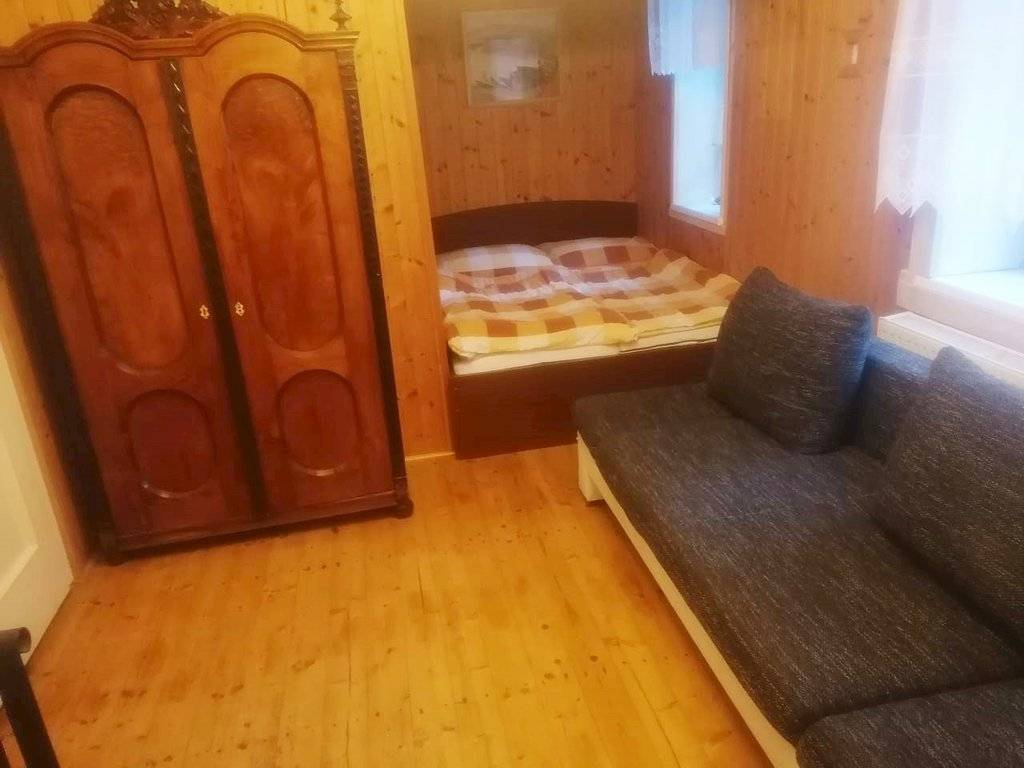 Spálňa, Chalupa pri splave, Staré Hamry