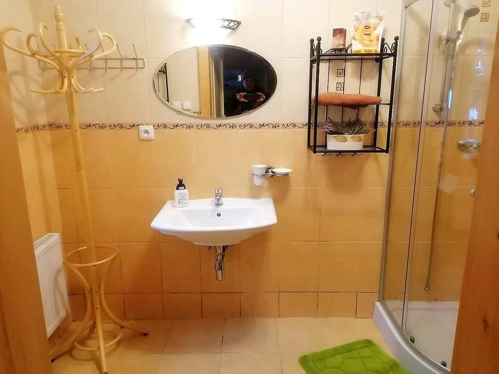 Kúpeľňa bez toalety, Chalupa pri splave, Staré Hamry