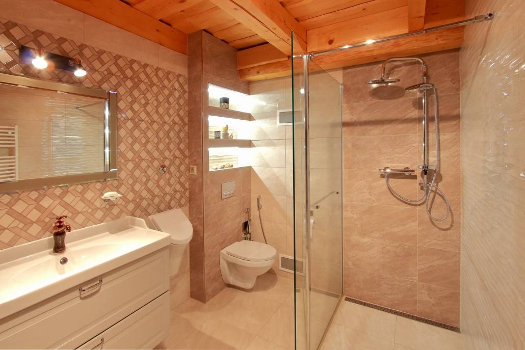 Kúpeľňa s toaletou, Chata Staškov, Staškov