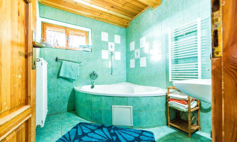 Kúpeľňa s toaletou, Chata Jasienka, Detvianska Huta