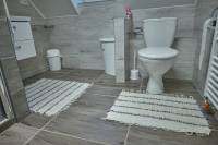 Kúpeľňa s toaletou, Chata Kosturák, Osturňa