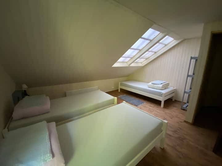 Spálňa, Chata u starkého, Kováčová