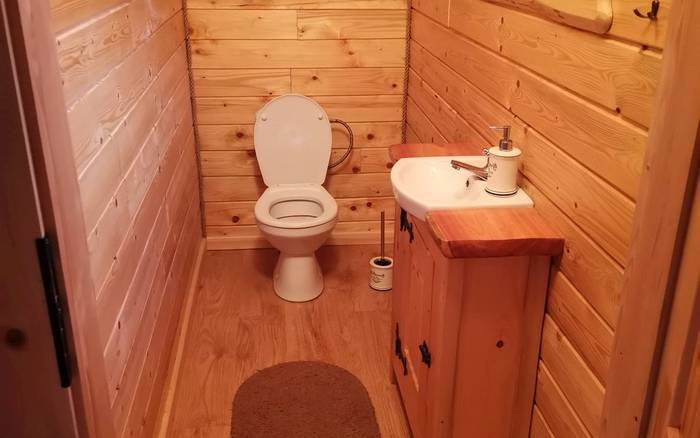 Samostatná toaleta, Chata Miško, Ružomberok
