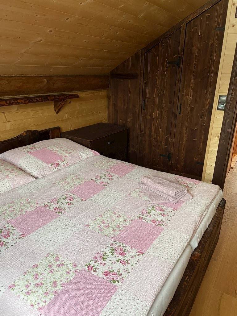 Spálňa, Chata Oliver, Mýto pod Ďumbierom