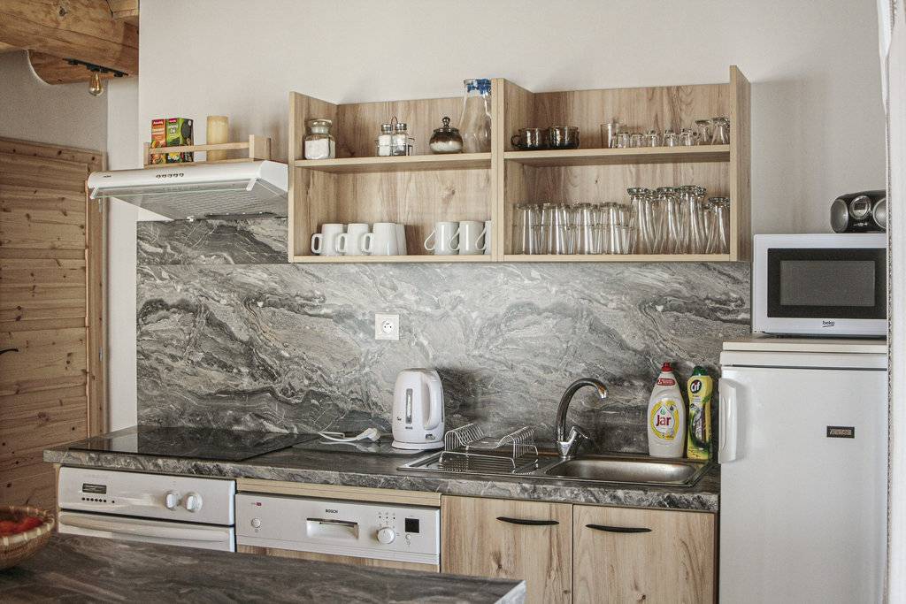 Kuchyňa, Chata pod lesom, Veľká Franková