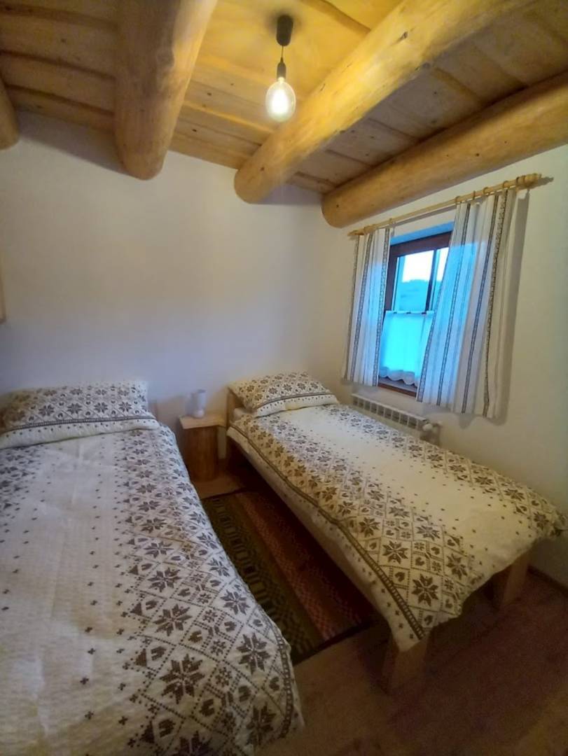 Spálňa, Chata pod lesom, Veľká Franková