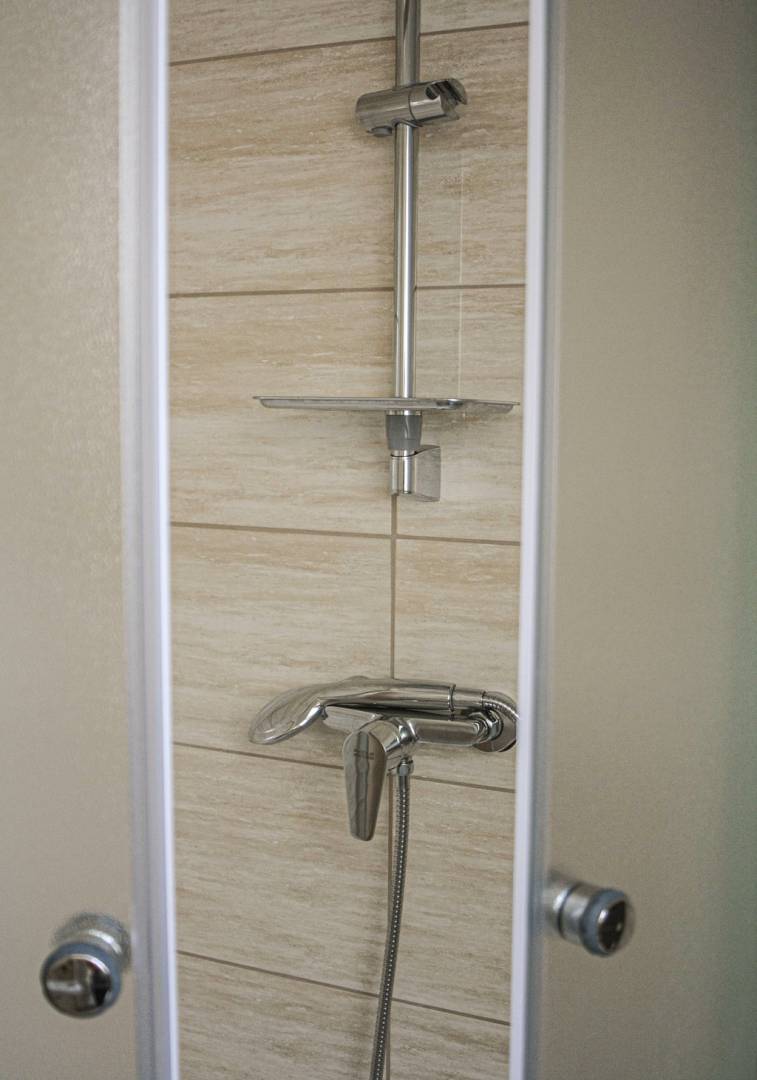 Kúpeľňa bez toalety, Chata pod lesom, Veľká Franková