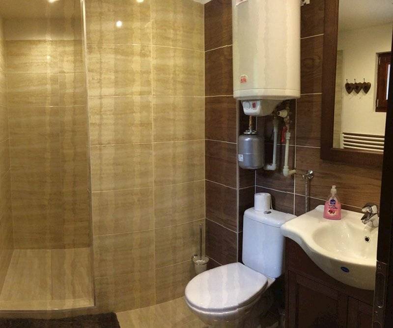 Kúpeľňa s toaletou, Chata Sklené Teplice, Sklené Teplice