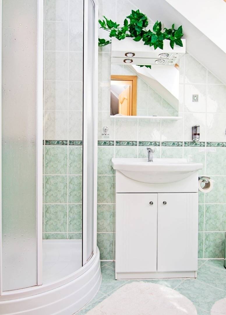 Kúpeľňa s toaletou, Vila Valča, Valča