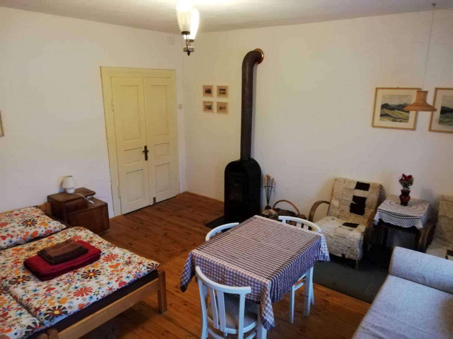 Spálňa, Chata na lazoch, Ábelová