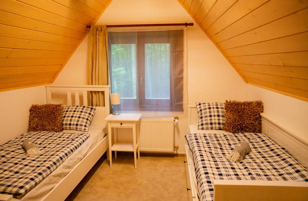 Spálňa, Chata Alpina Zoška, Modra