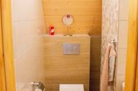 Samostatná toaleta, Chata Alpina Zoška, Modra