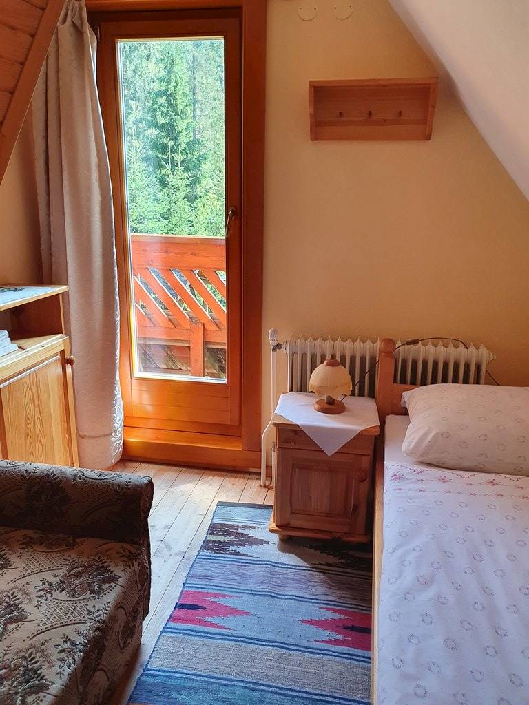 Spálňa, Chata Teplica, Brezovica