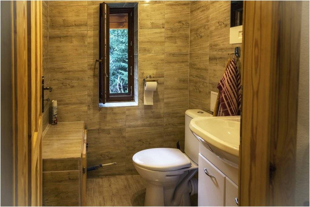 Samostatná toaleta, Chata Zvonček, Pribylina