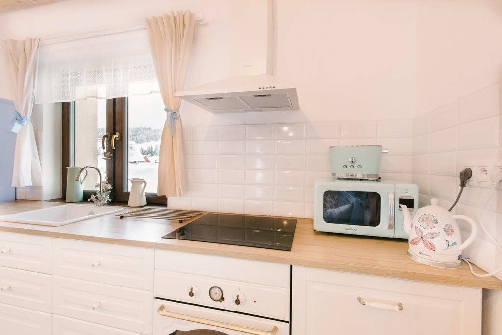 Kuchyňa, Chalúpka ADA Kubínska hoľa, Dolný Kubín