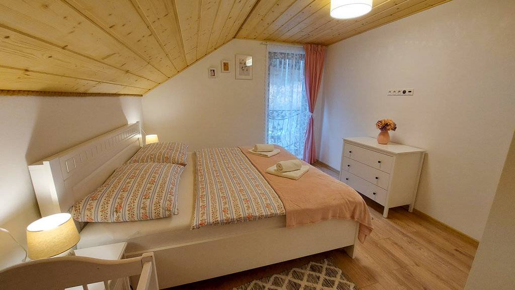 Spálňa, Chata na Lovisku Kubínska hoľa, Dolný Kubín