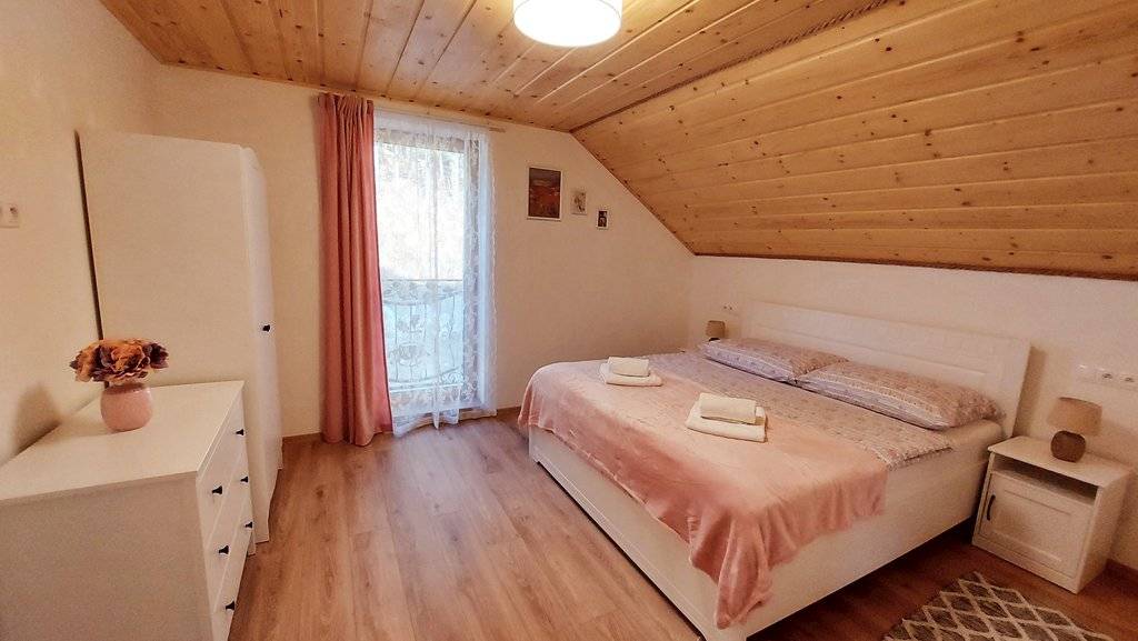 Spálňa, Chata na Lovisku Kubínska hoľa, Dolný Kubín