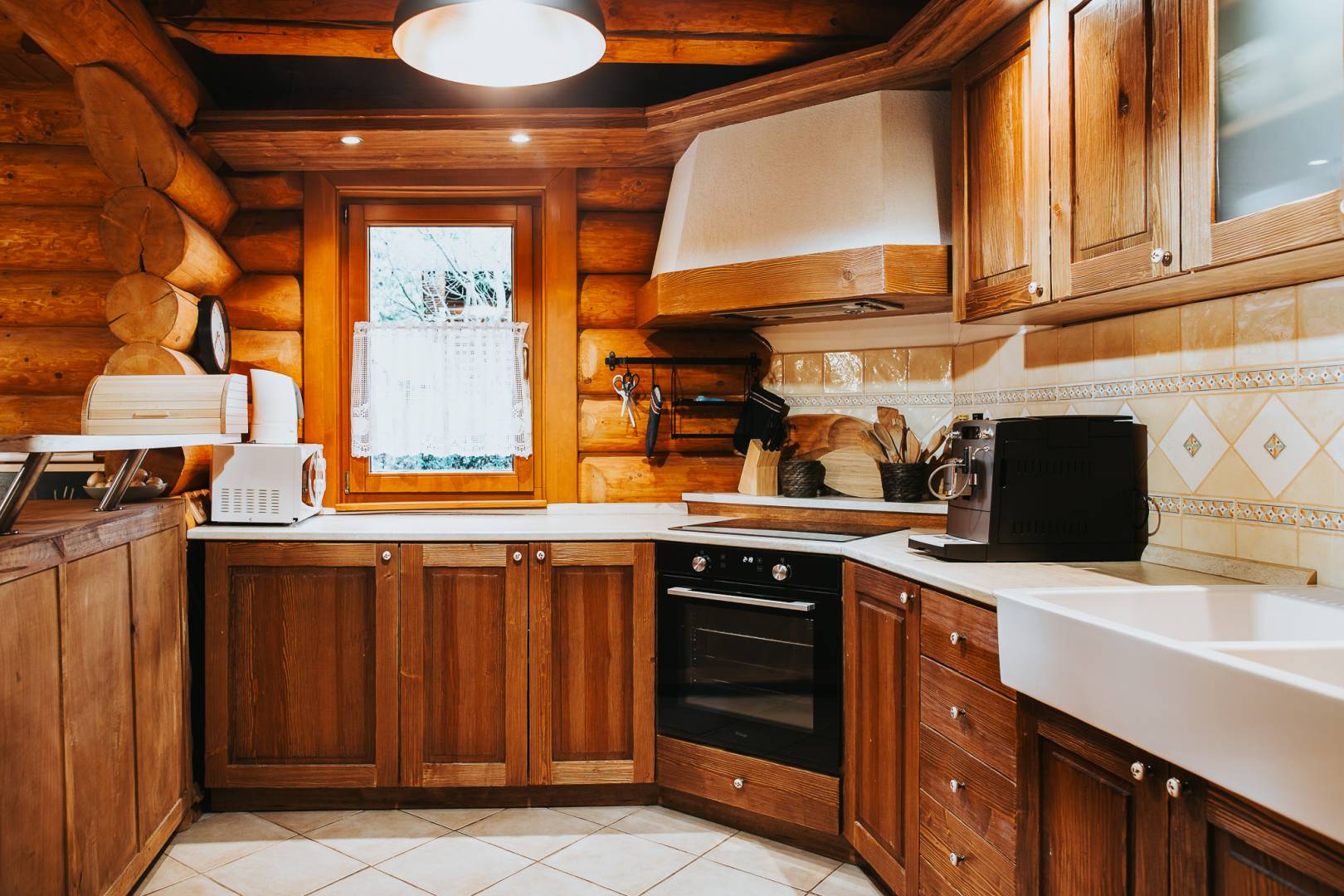 Kuchyňa, Chata Sonka v Oščadnici, Oščadnica