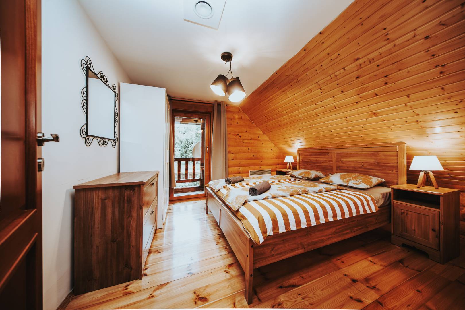 Spálňa, Chata Sonka v Oščadnici, Oščadnica