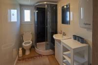Kúpeľňa s toaletou, Domky u rieky, Liptovská Teplá