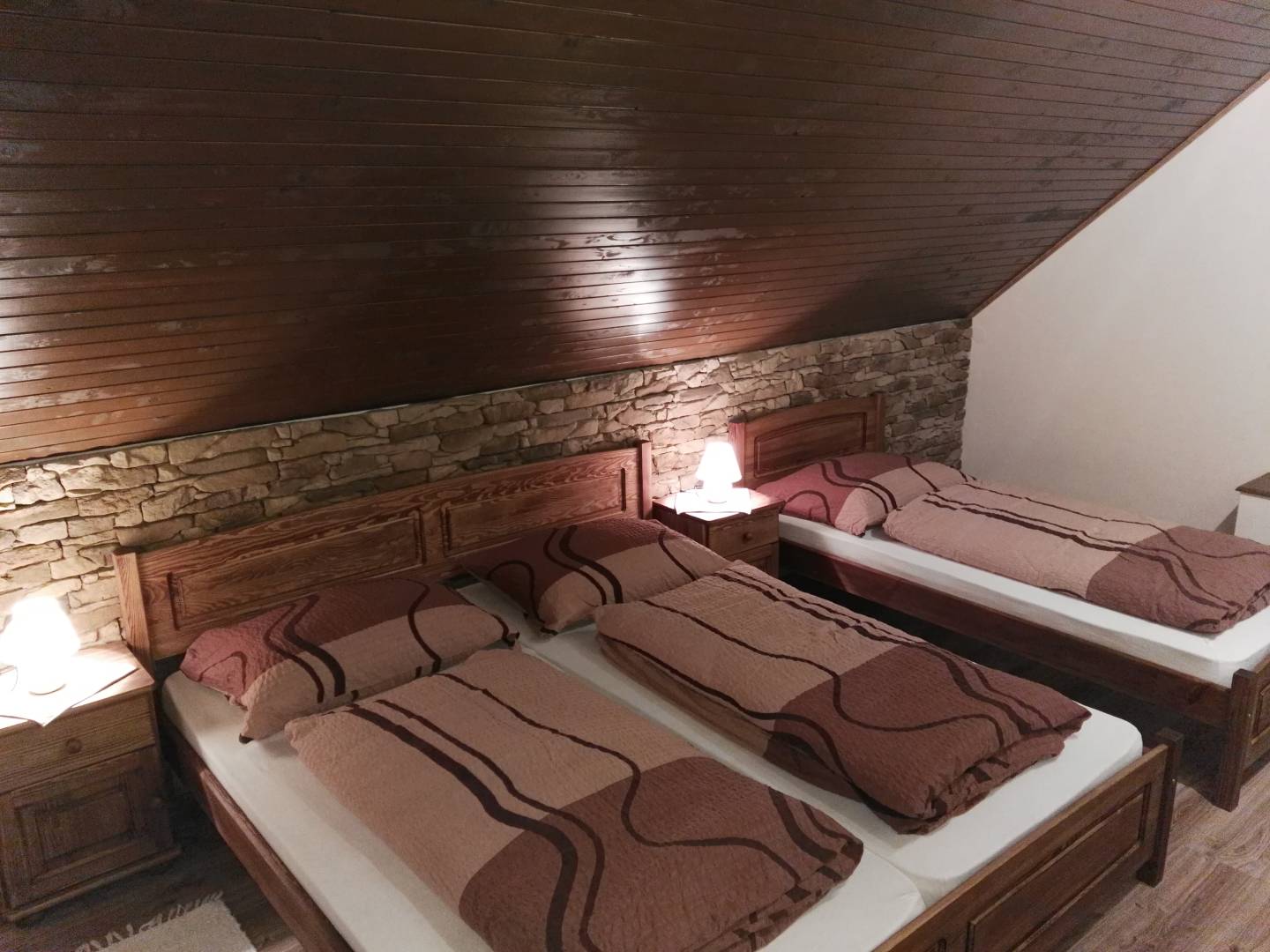 Spálňa, Chata Lucka, Mýto pod Ďumbierom