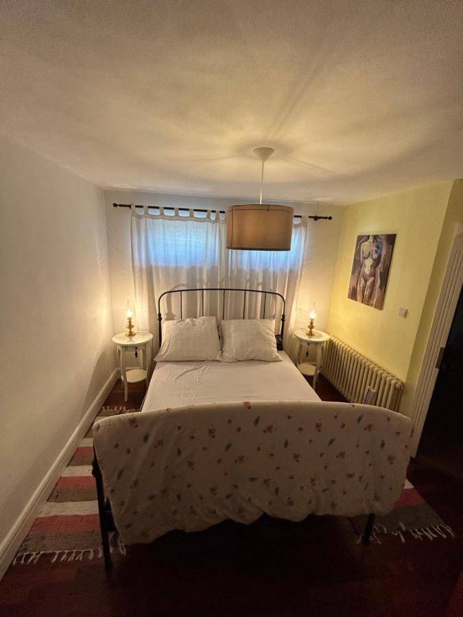 Spálňa, Mezonet XXX, Vajkovce