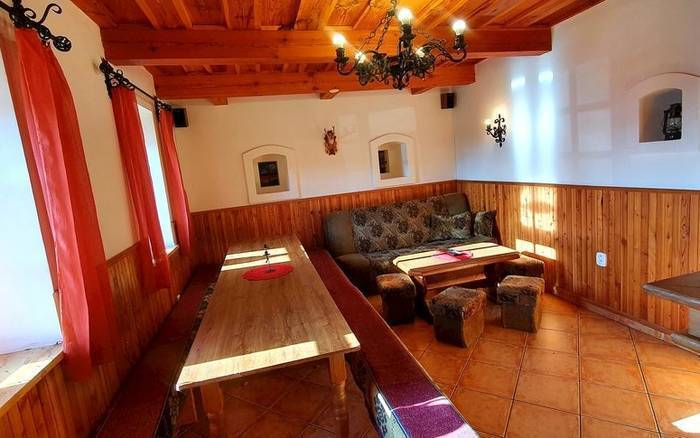 Obývačka, Chata Biele dráhy, Ladzany