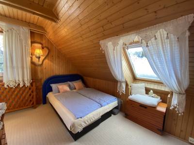 Spálňa s manželskou posteľou, Zátišie pod lesom, Nižná Boca
