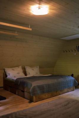 4-lôžková izba, Chata v strede lesa so saunou a kaďou, Ostrá Lúka