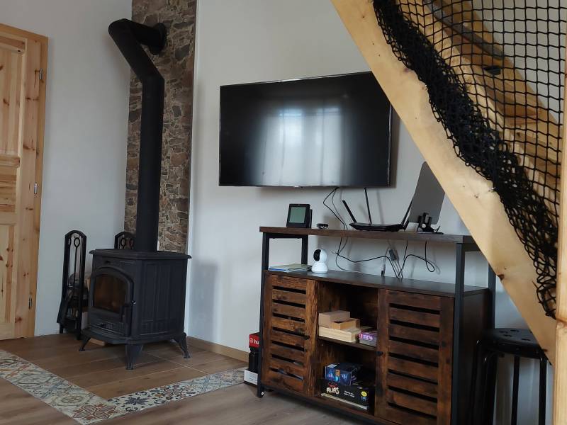 Zariadenie obývačky s krbovou pieckou, Chata Betulo - Dolní Moravice, Dolní Moravice