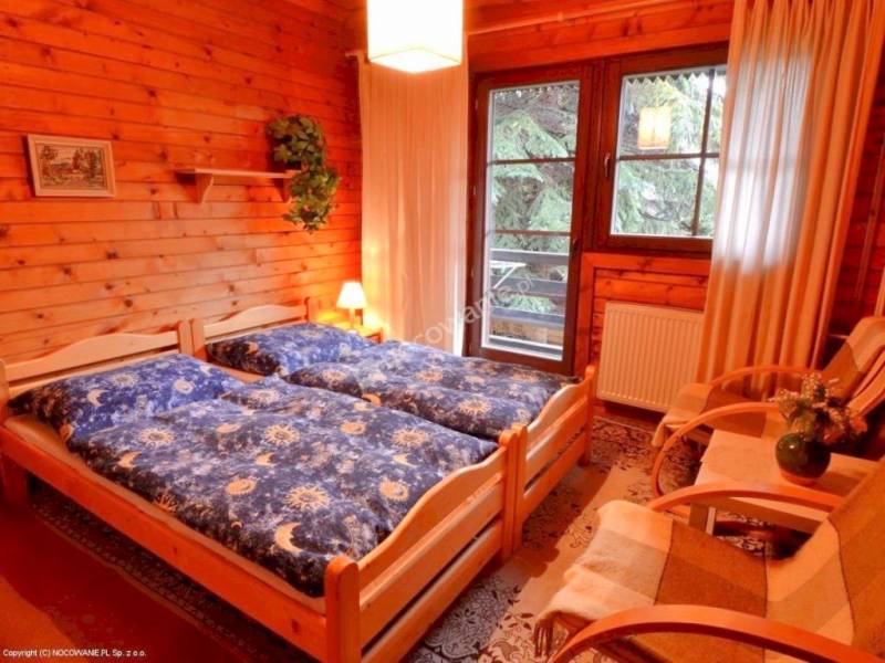 Spálňa s manželskou posteľou, Chata Roháče, Oravský Biely Potok