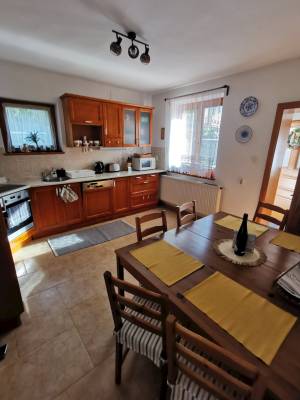 Plne vybavená kuchyňa s jedálenským sedením, Chata Podolina, Terchová