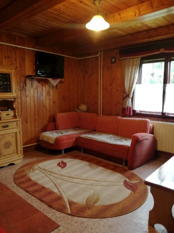 Obývačka s gaučom a TV, Chata Biely Potok 1275 Terchová, Terchová