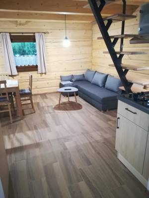 Obývačka s gaučom, Chalúpka pod Tatrami, Stará Lesná