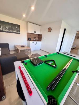 Billiard, Chata pod Horou - Nová Baňa, Nová Baňa