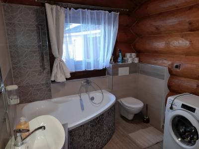 Kúpeľňa s vaňou, Drevenica Marka, Liptovský Trnovec